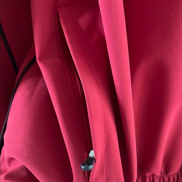 Straight Down Red and Black Performance Jacket with Soft Fleece Texture - Picture 5 of 11